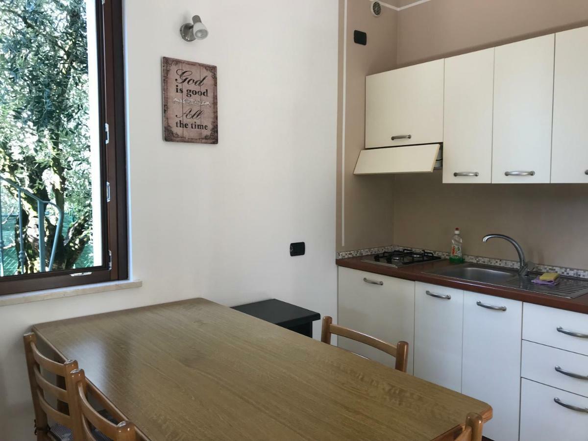 Appartamento Nonna Maria Garda Lake 파뎅게술가르다 외부 사진